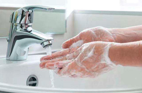 πλύνετε το χέρι
